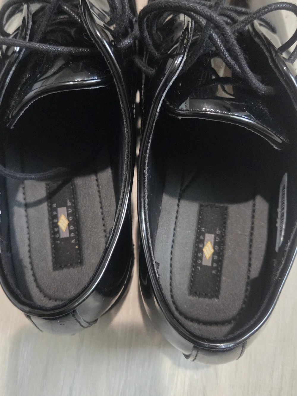 Joseph Abboud Men's Patent Leather Tuxedo Dress Shoes - Size M - Worn Once .